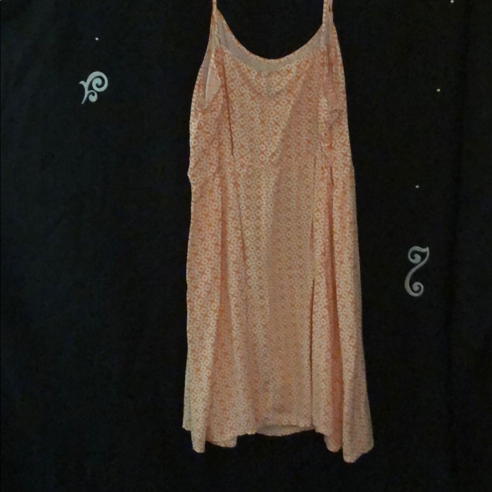 Sundress - Picture 2 of 3